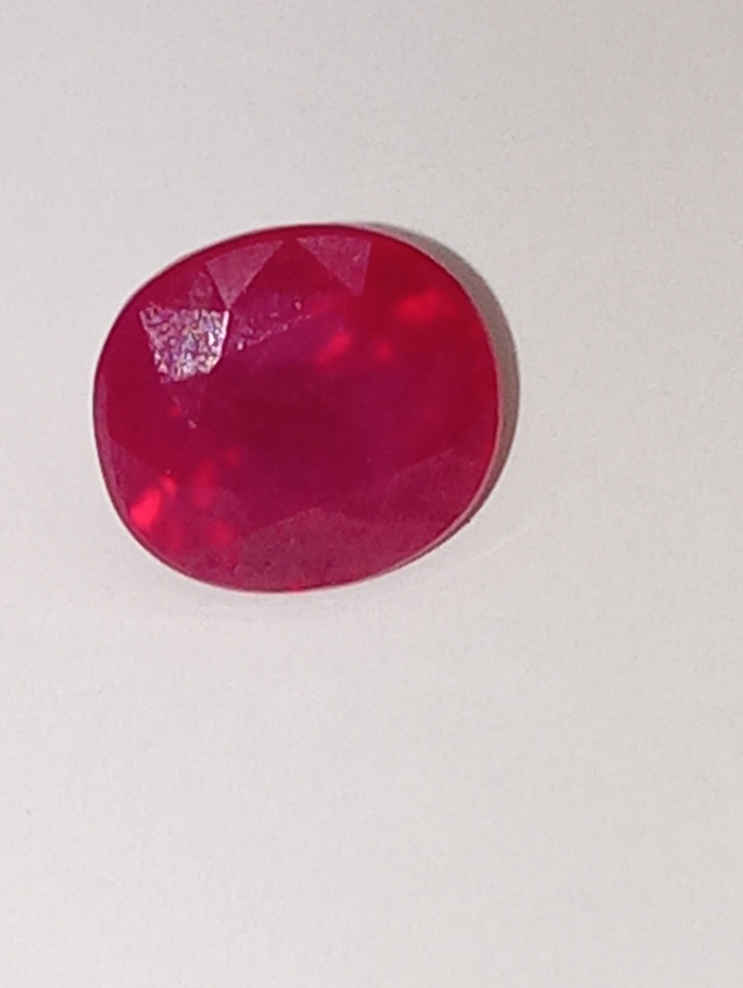 ruby gemstone Burma, 8mmx7mm oval cut, 3.04ct