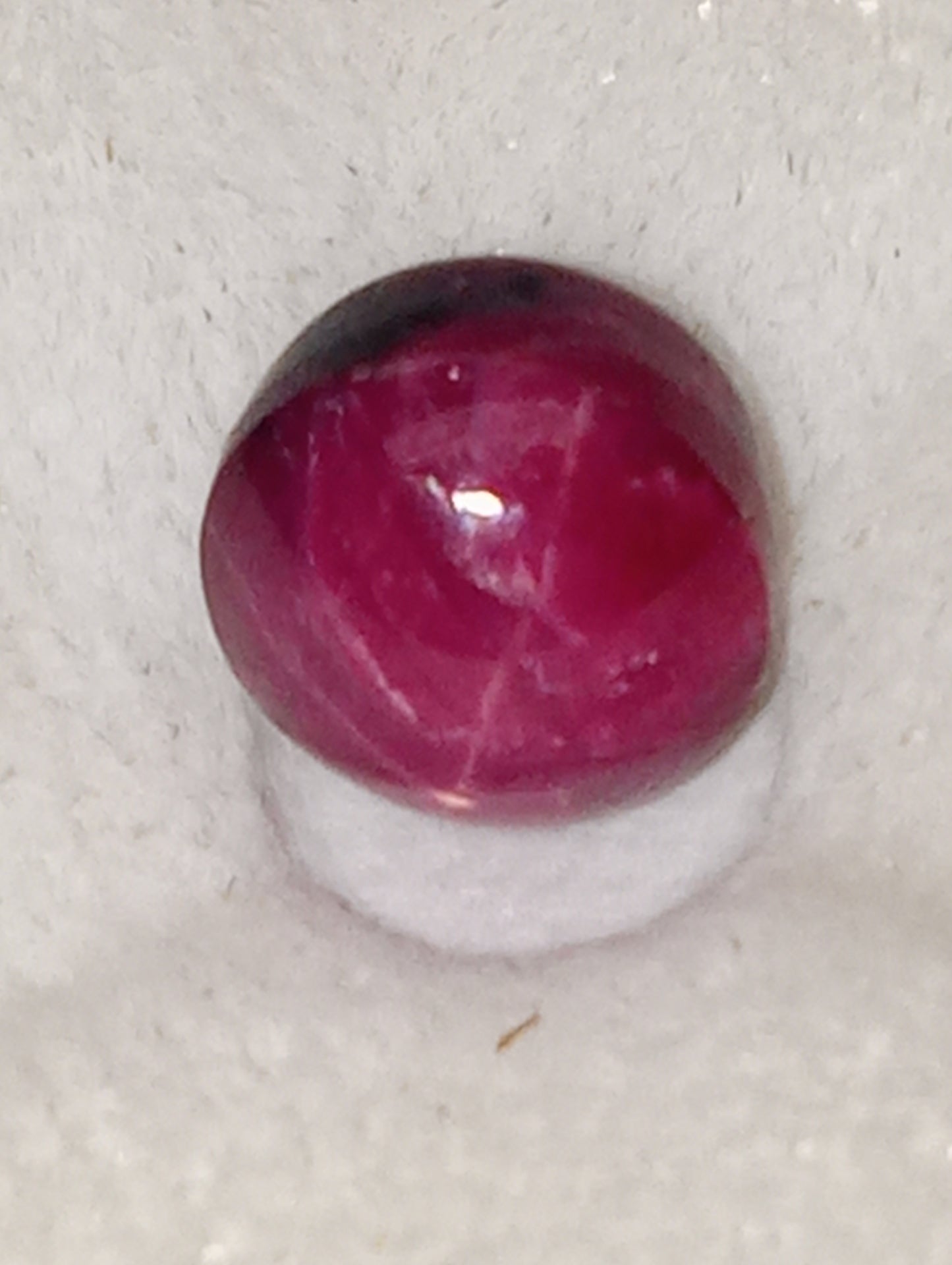 ruby gemstone star 6.2mm round, 2.20ct