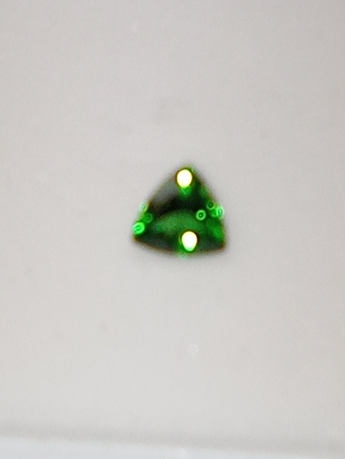 tourmaline gemstone chrome green 5mmx5mm trillion cut