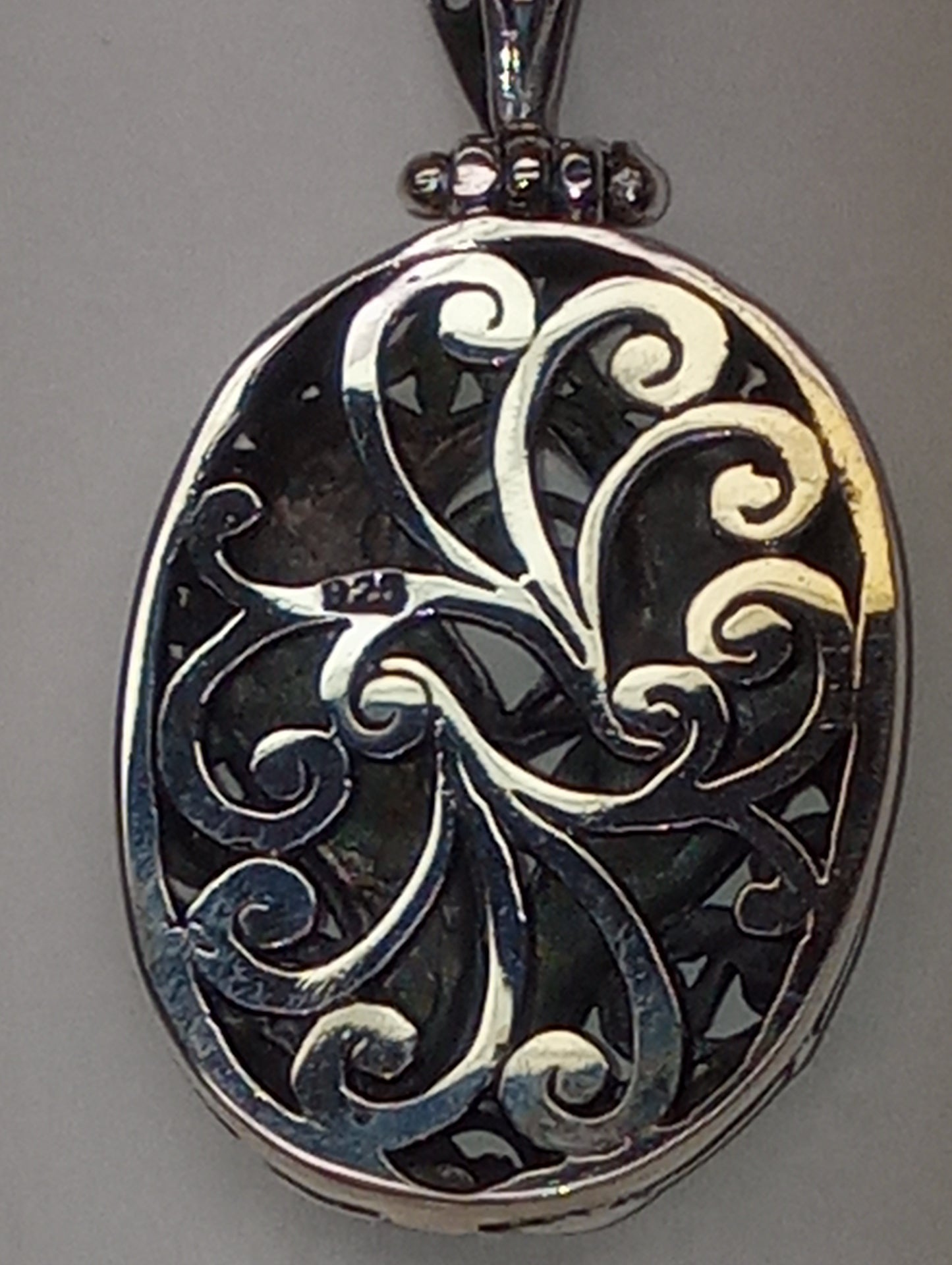 pendant sterling silver dolphin