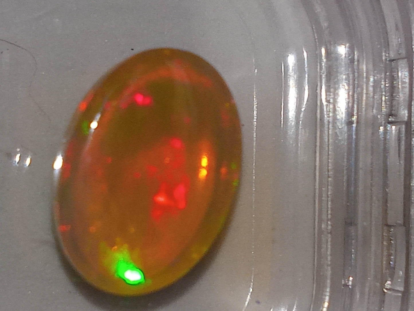 opal Ethiopian gemstone cabacon 14x10mm