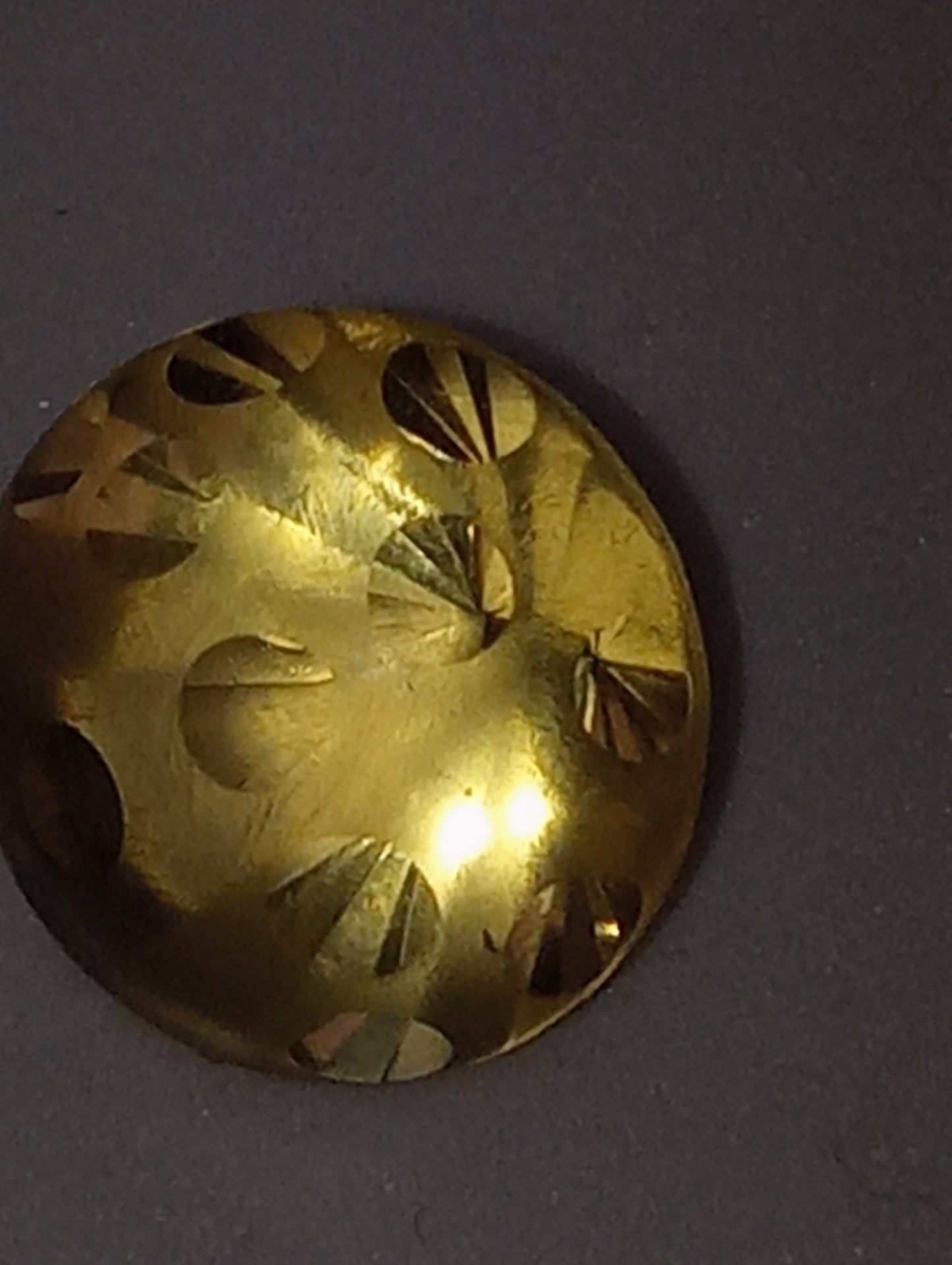 citrine gemstone yellow dalmation cut 10mm round