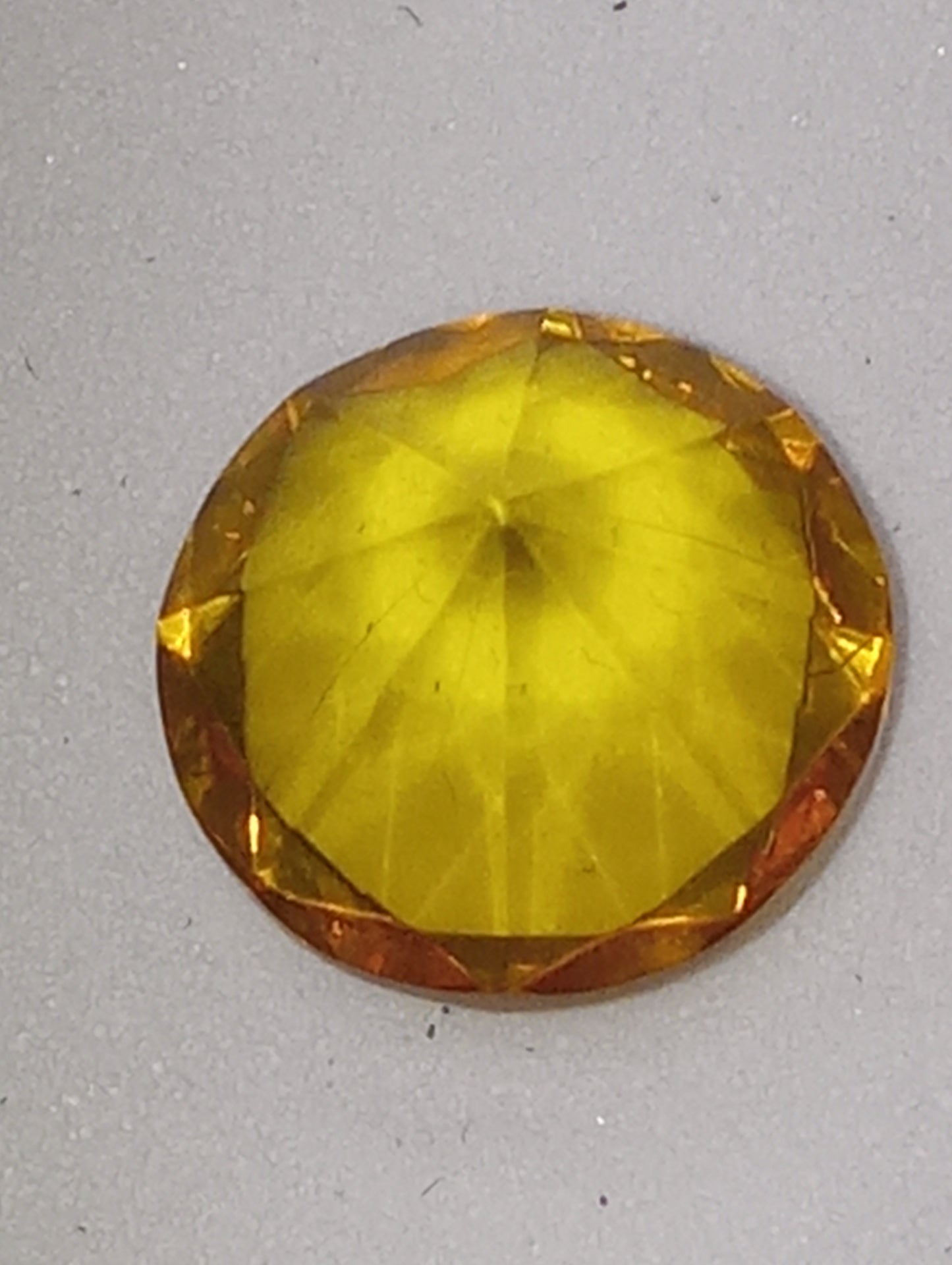 amber Baltic yellow gemstone 8mm round cut