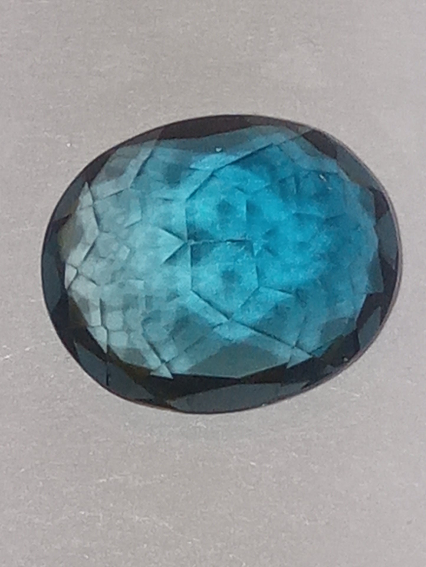 topaz gemstone London blue from Sri Lanka, 12mmx10mm oval cut
