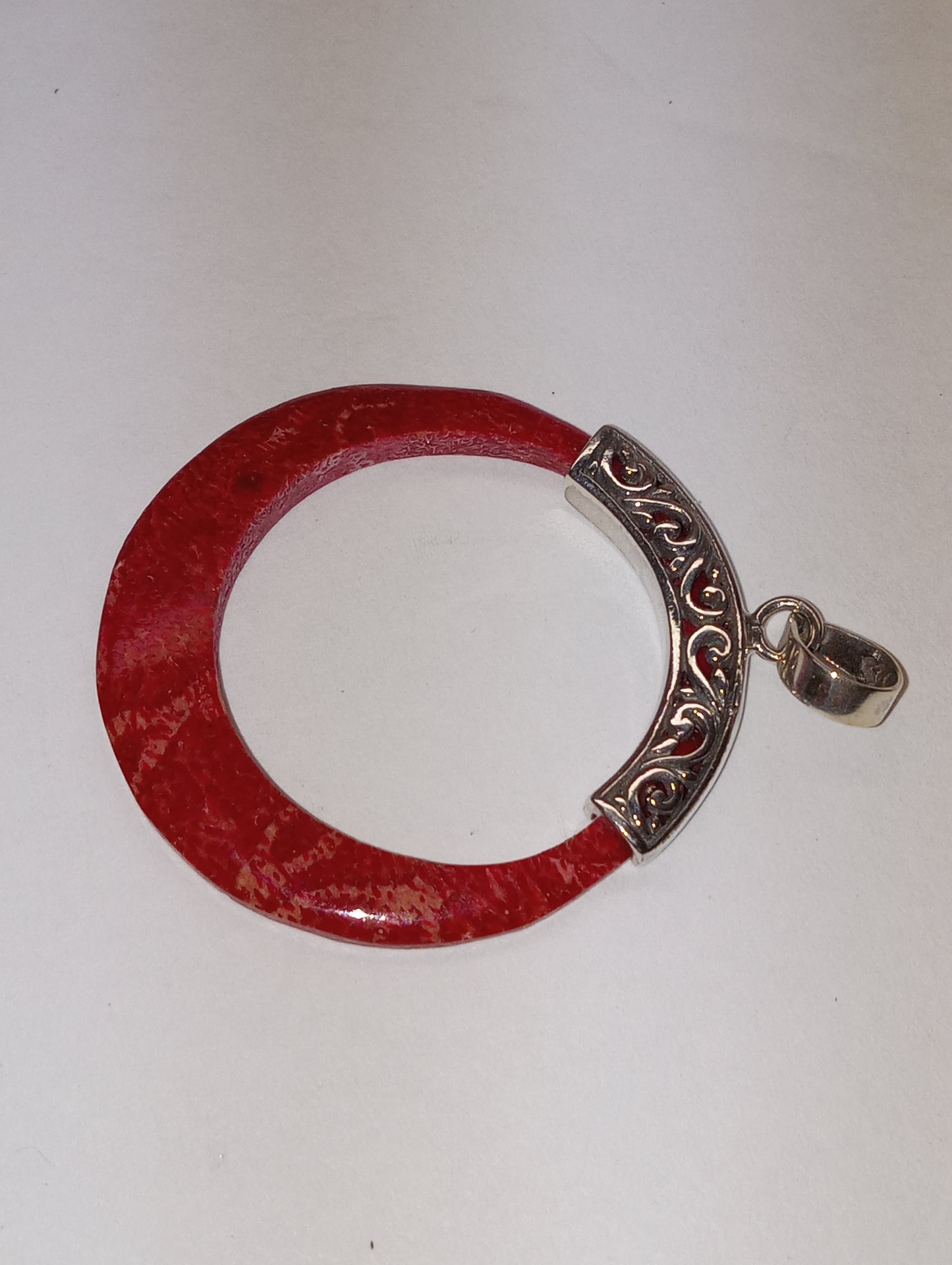 pendant coral sponge circle in sterling silver