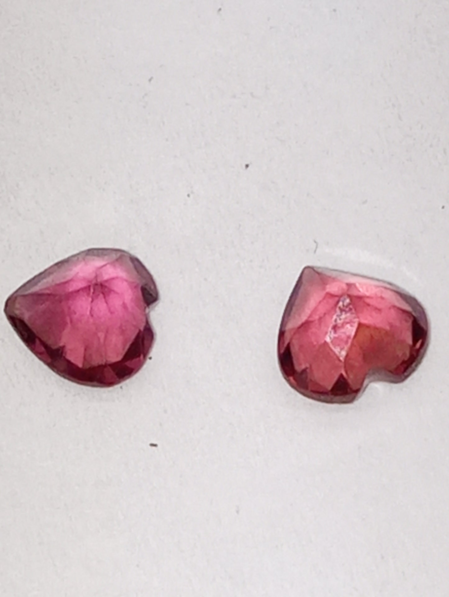 garnet gemstones rhodolite,5mmx5mm heart shapes, 1.01ctw, 2 stones