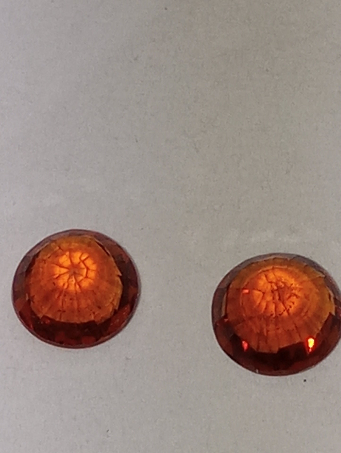 garnet gemstones, mandarin spessartite, 5mm round cuts, 2 stones, 1.36ctw