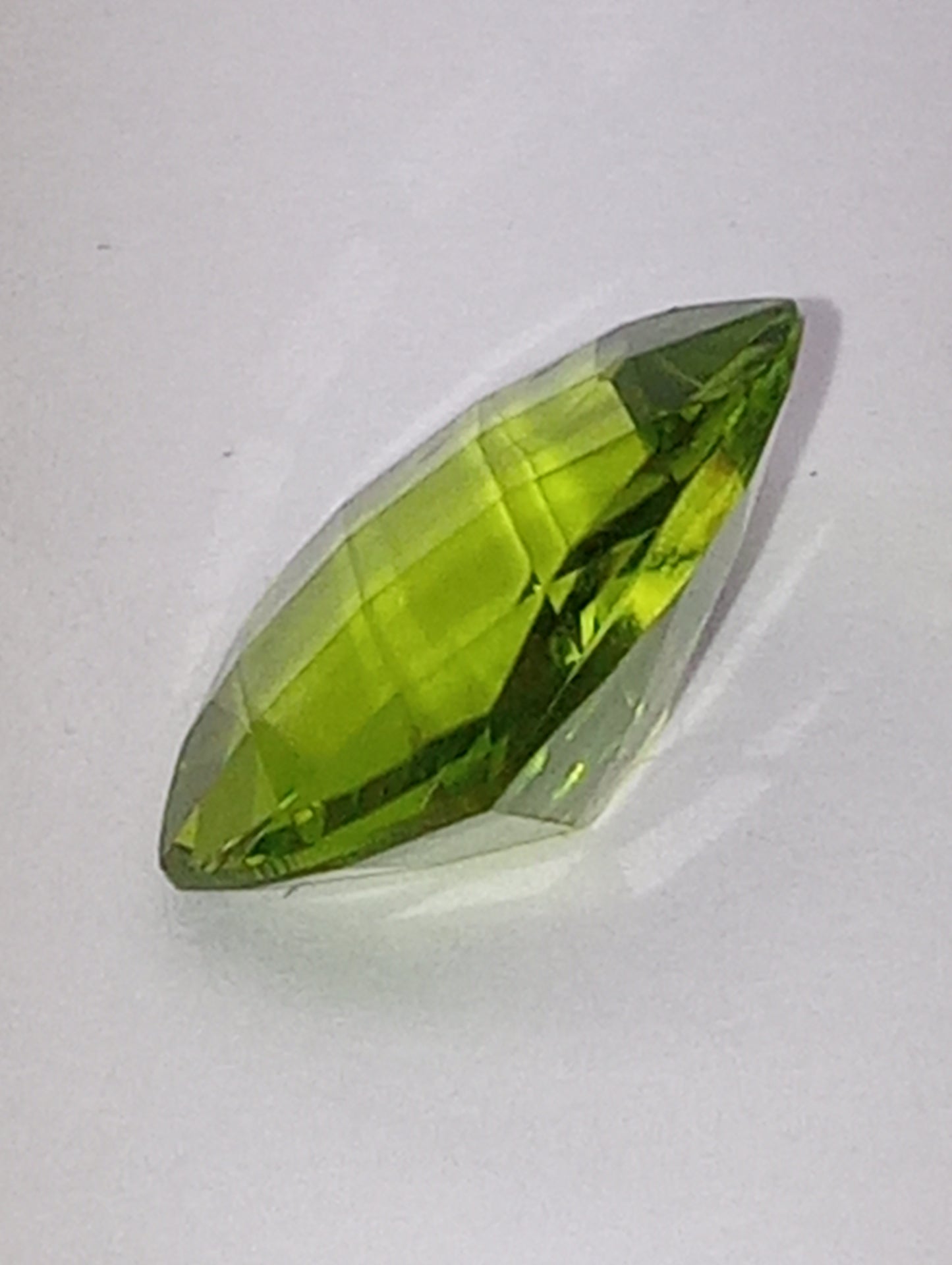 peridot gemstone Burma, 12mmx10mm cushion cut, 4.64ct
