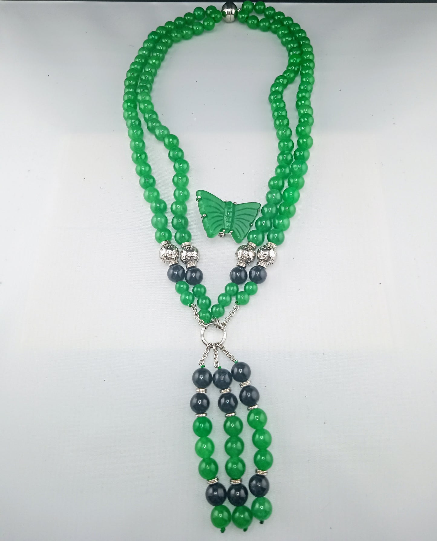 necklace green and black jade