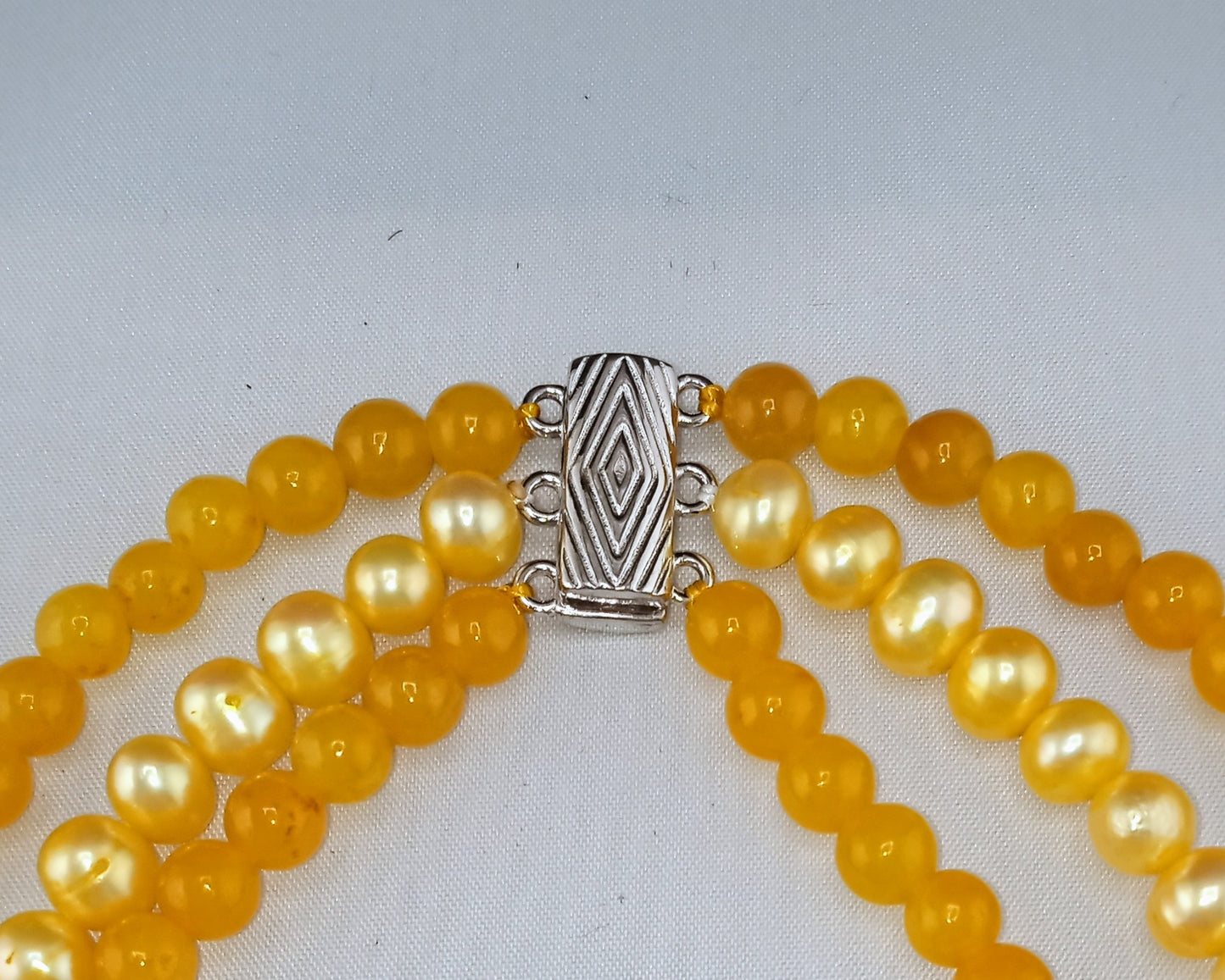 honey jade and golden freshwater pearl necklace triple row