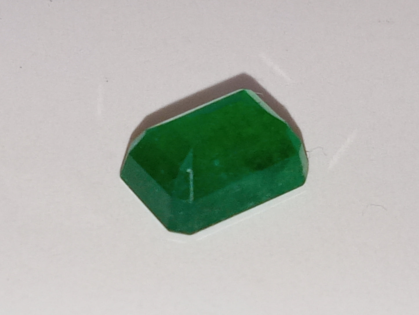 emerald gemstone 7.5mmx5.5mm emerald cut