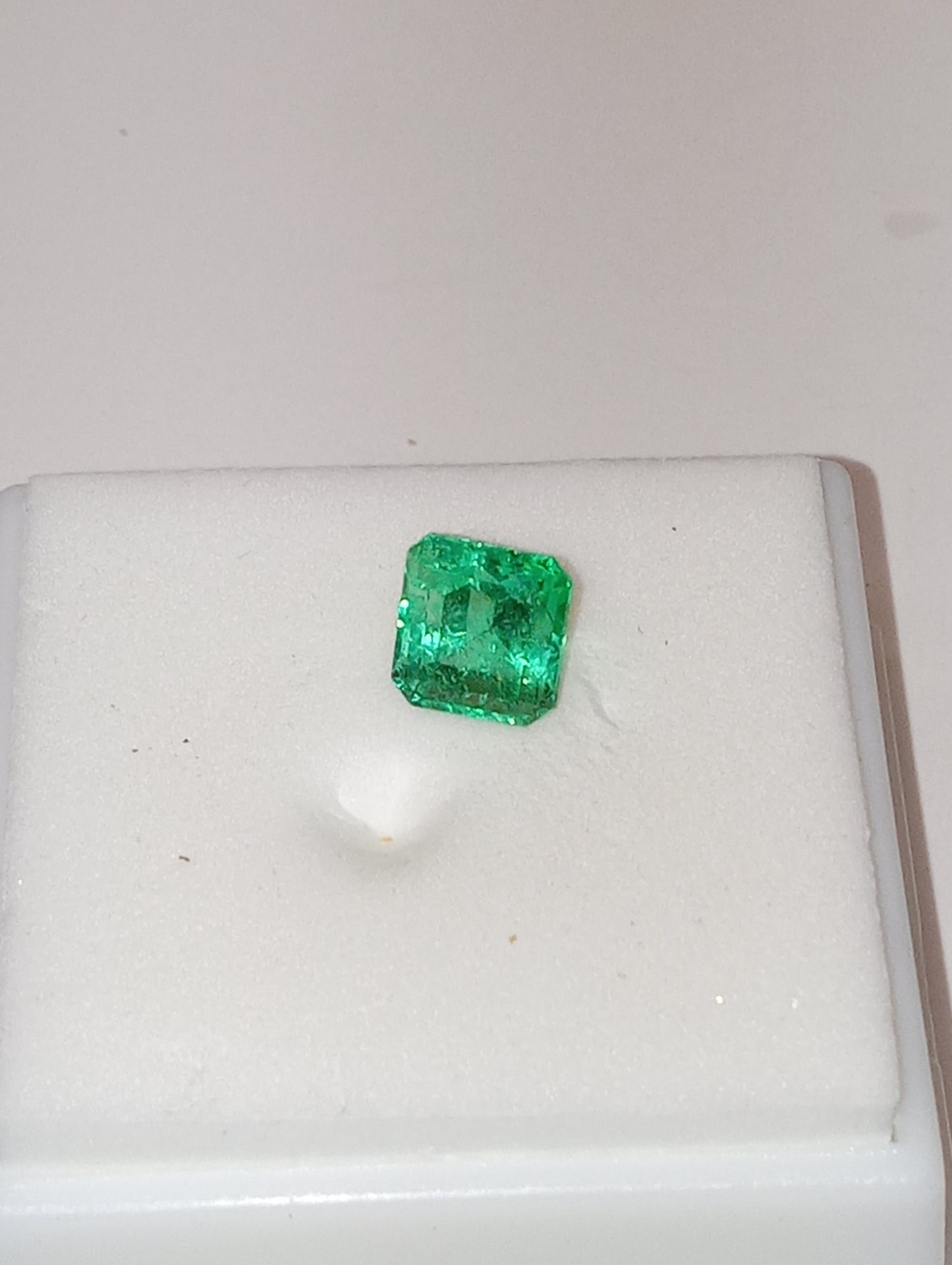 emerald gemstone Colombian, 7.5mmx6.5mm emerald cut, 1.55ct