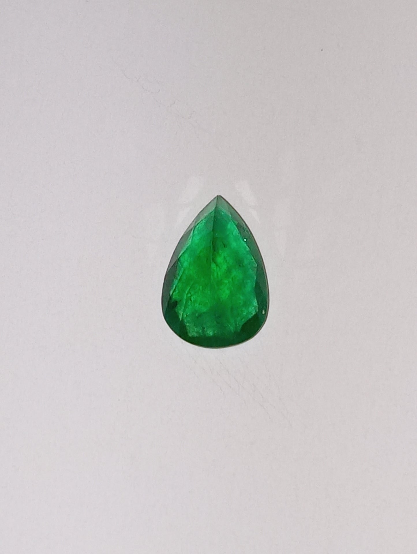 emerald gemstone, pear shape 9mmx6mm, .96ct