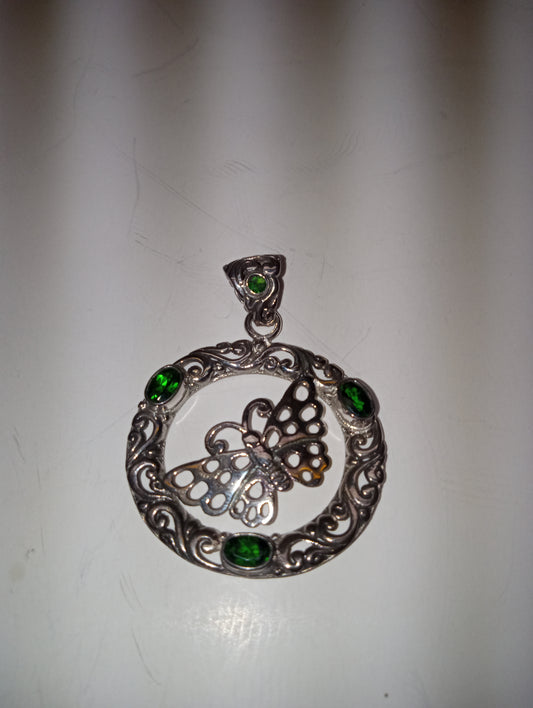 pendant butterfly chrome diopside