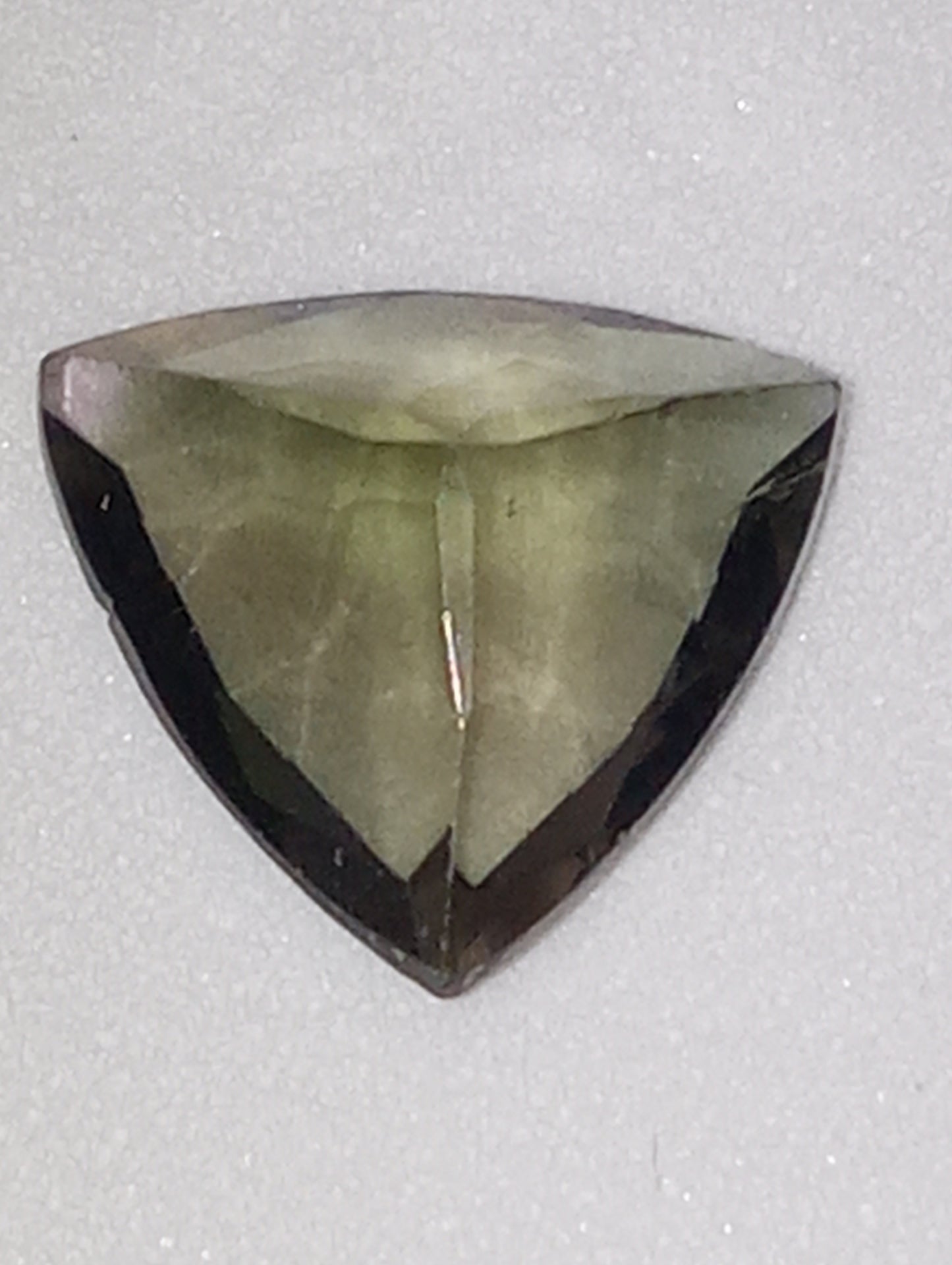 tourmaline gemstone green  trillion 9.2mmx9.1mm,  1.86ct