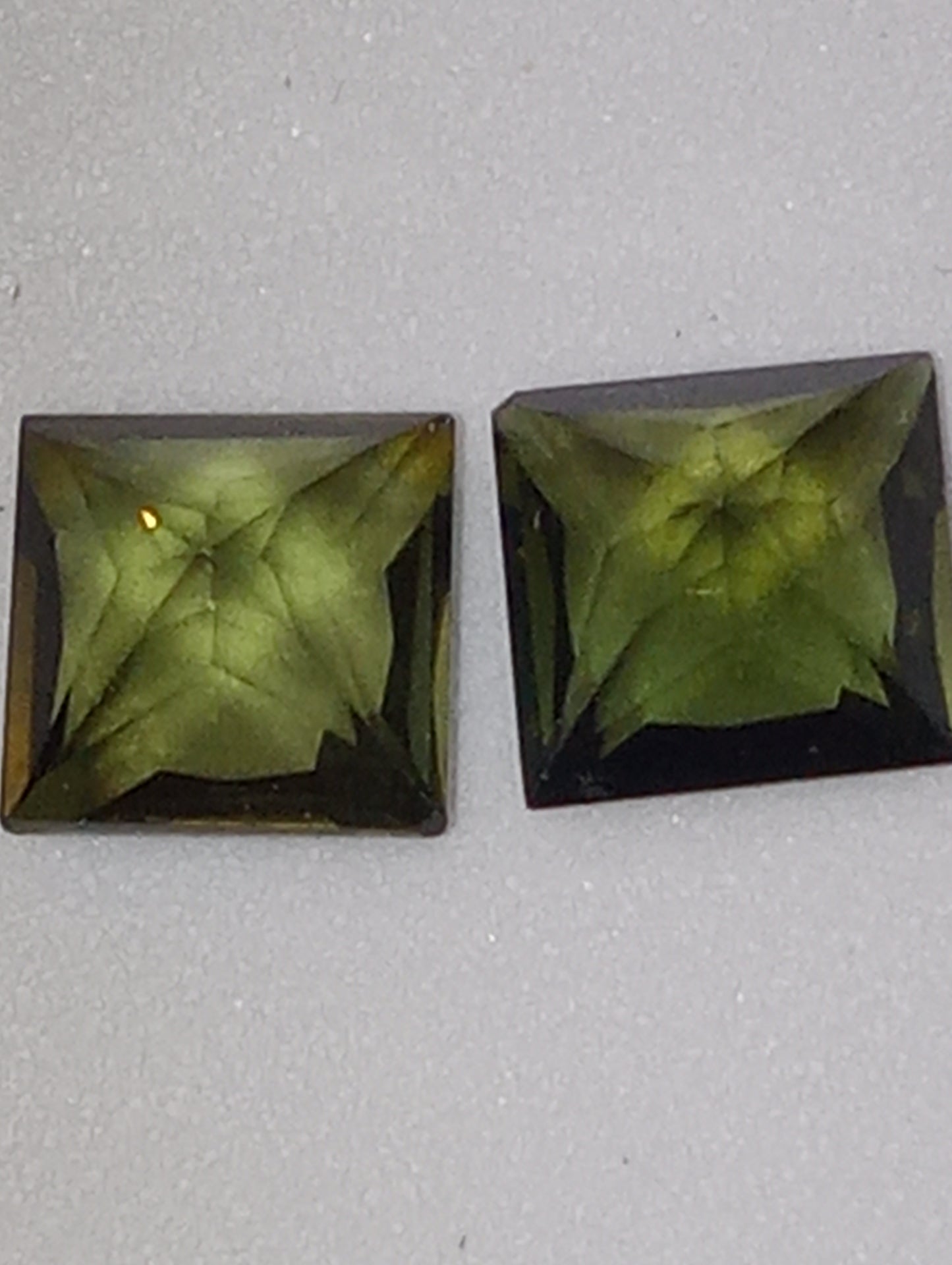 tourmaline gemstones green  6x6mm princess cut pair