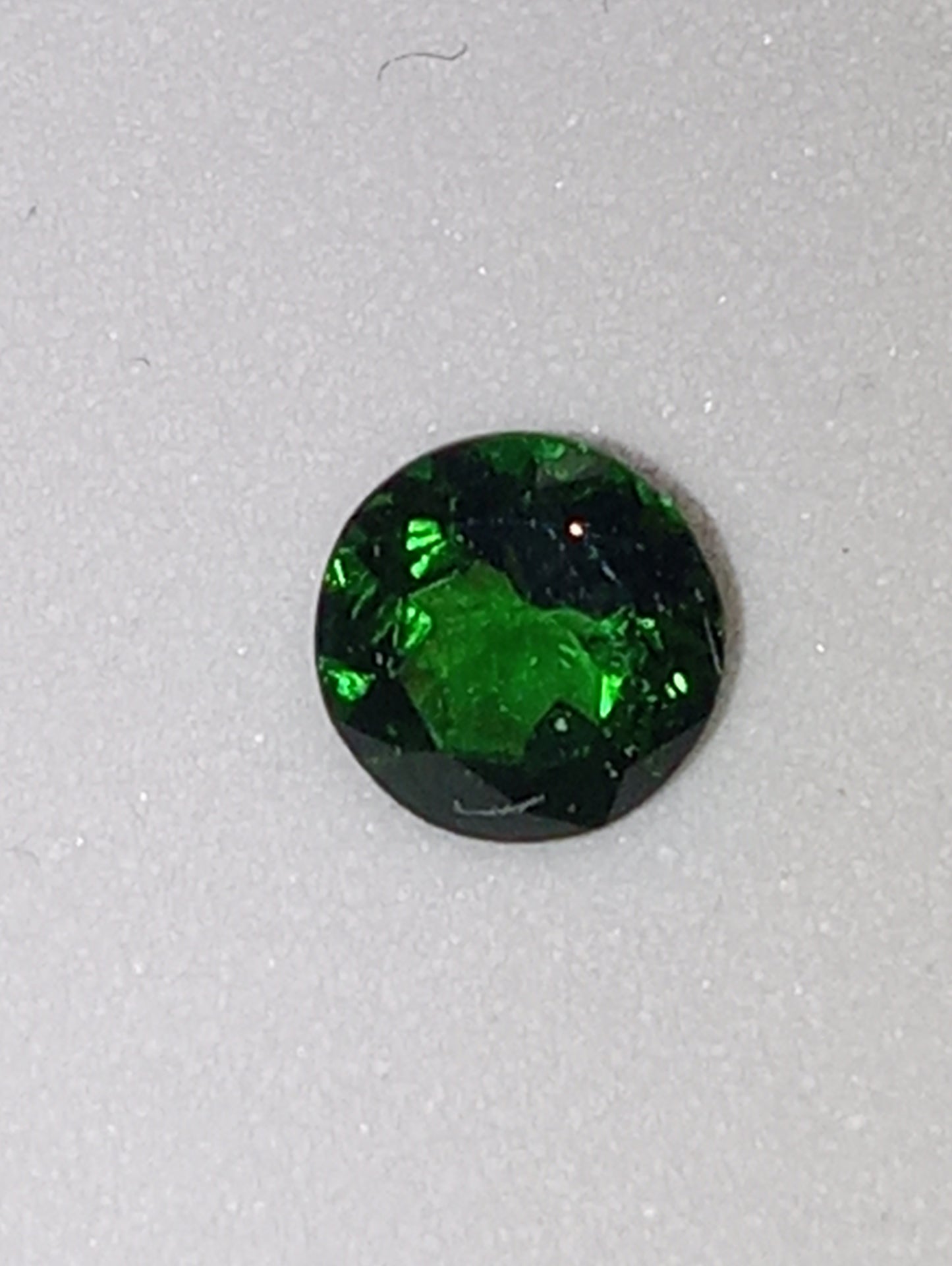 tourmaline gemstone chrome green 5mm round cut