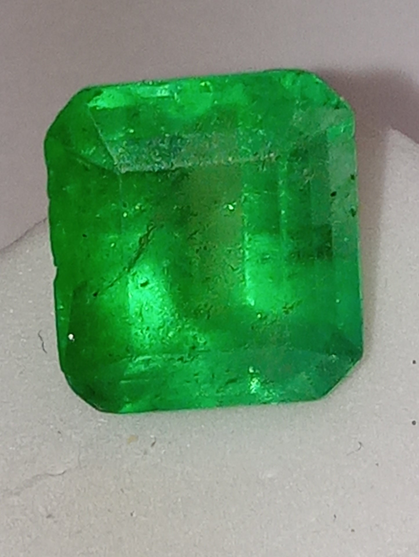 emerald Colombian gemstone , emerald cut, 10mmx9mm, 4.40cts