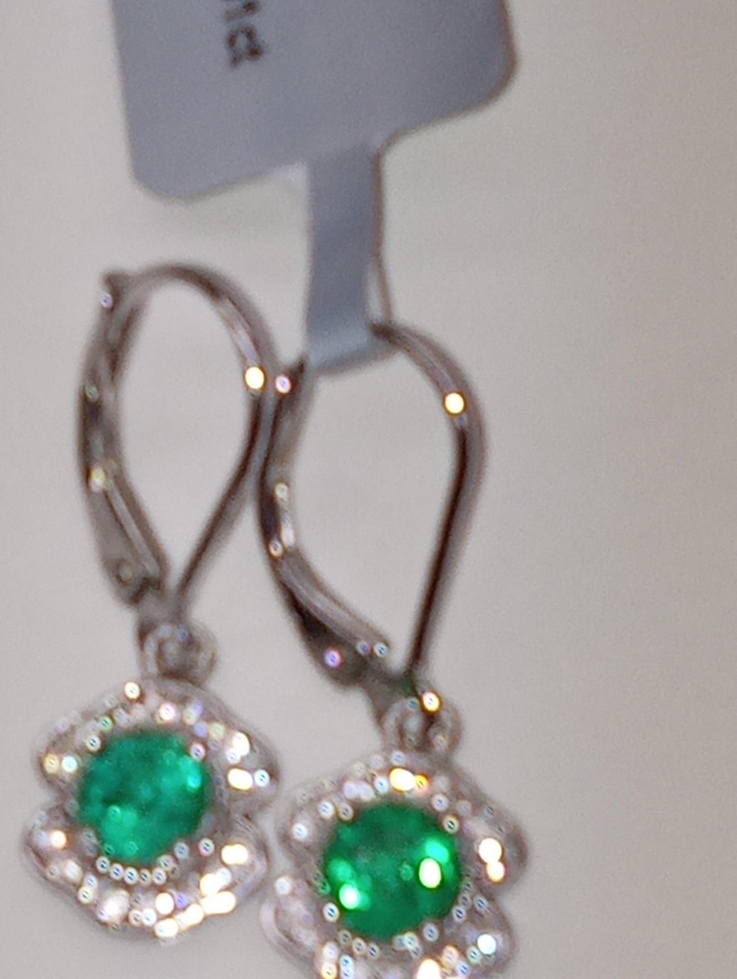 earrings emerald in rhodium over sterling silver