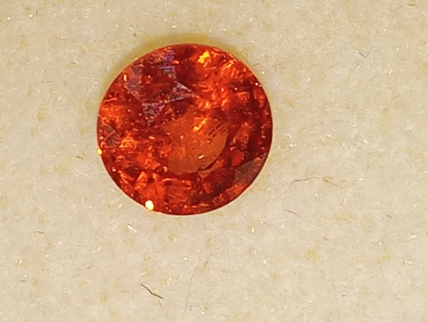 garnet gemstone  mandarin spessartite, 6mm round cut, 1.30ct