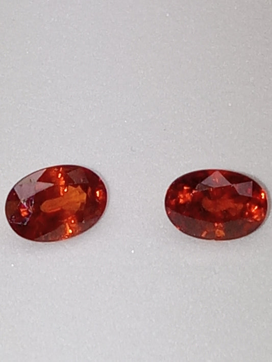 garnet gemstones spessartite, 6mmx4mm ovals, 2 stones