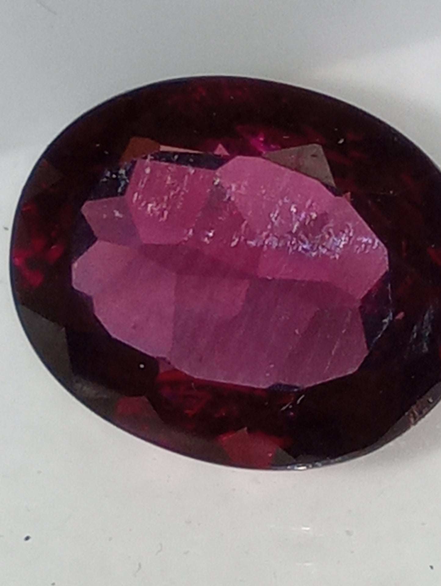 garnet Sri Lanka oval 8.35ct