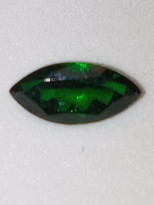 garnet gemstone, tsavorite marquise, 8mmx4mm