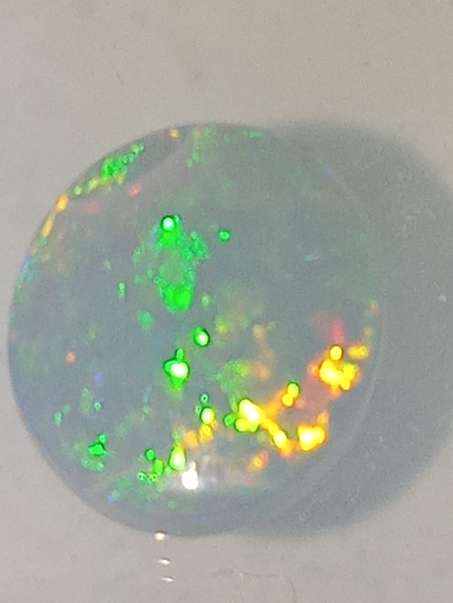 opal black Lighting Ridge cabacon
