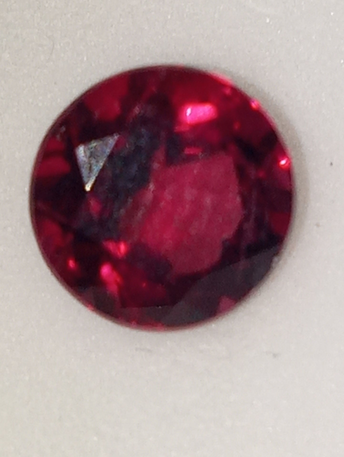 tourmaline gemstone  red, 7mm round cut, candy apple red