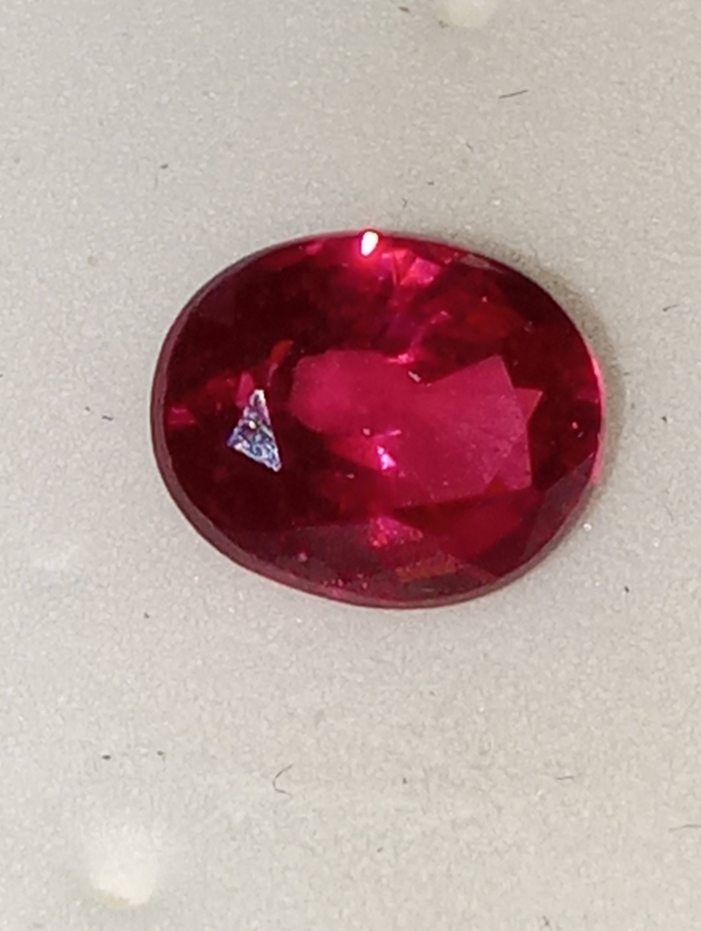 spinel gemstone red 1.04ct oval