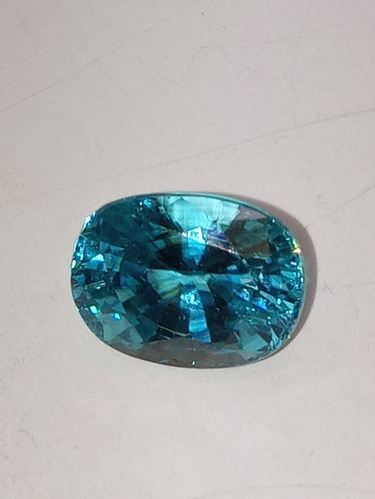 zircon gemstone blue, oval cut, 3.31ct