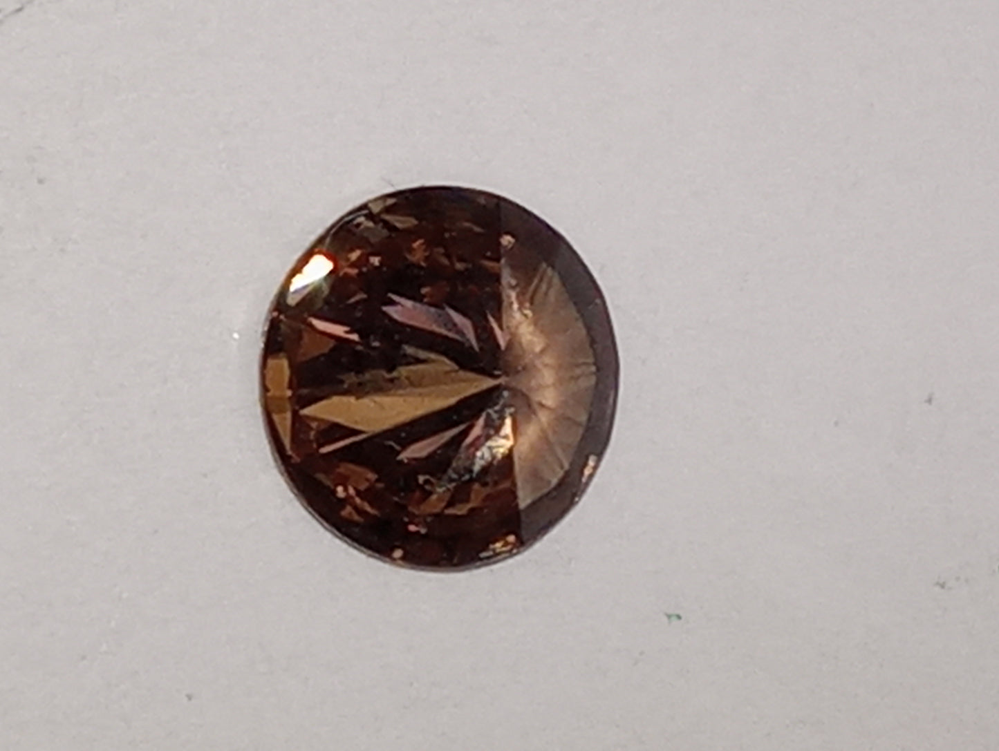 diamond champagne gemstone round cut