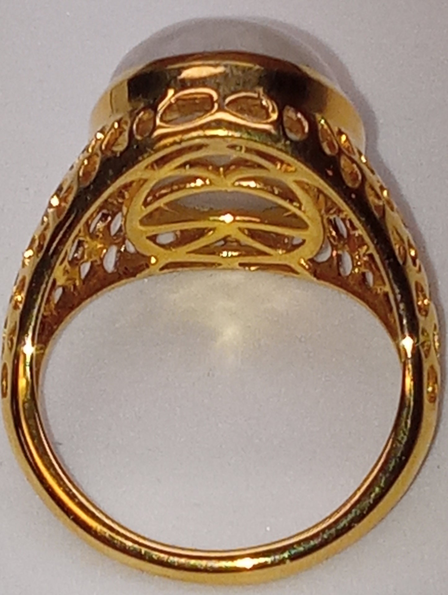 ring moonstone rainbow in vermeil yellow gold over sterling silver