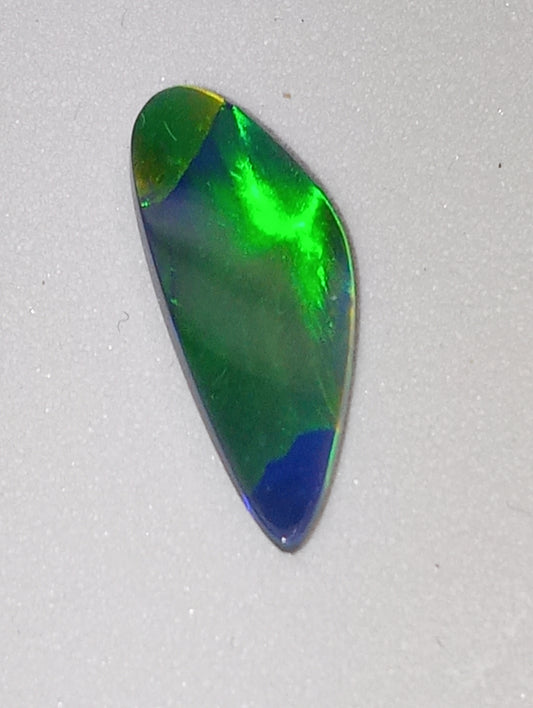 opal black gemstone Lighting Ridge .82ct