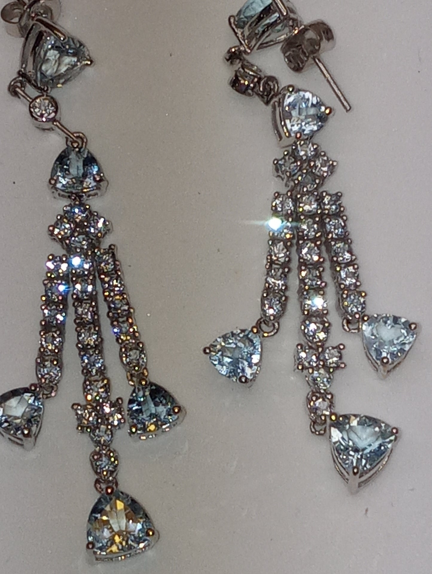 earrings 10kt white gold aquamarine trillions and rounds