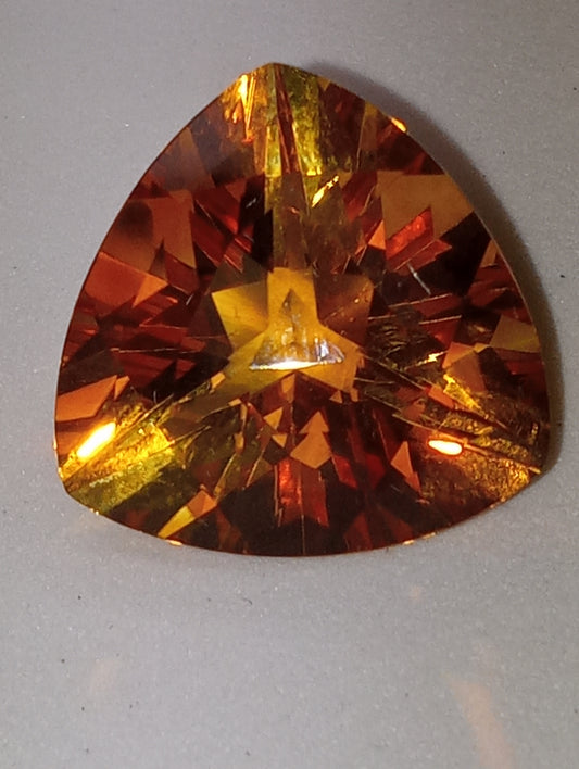 citrine gemstone trillion cut 16mm