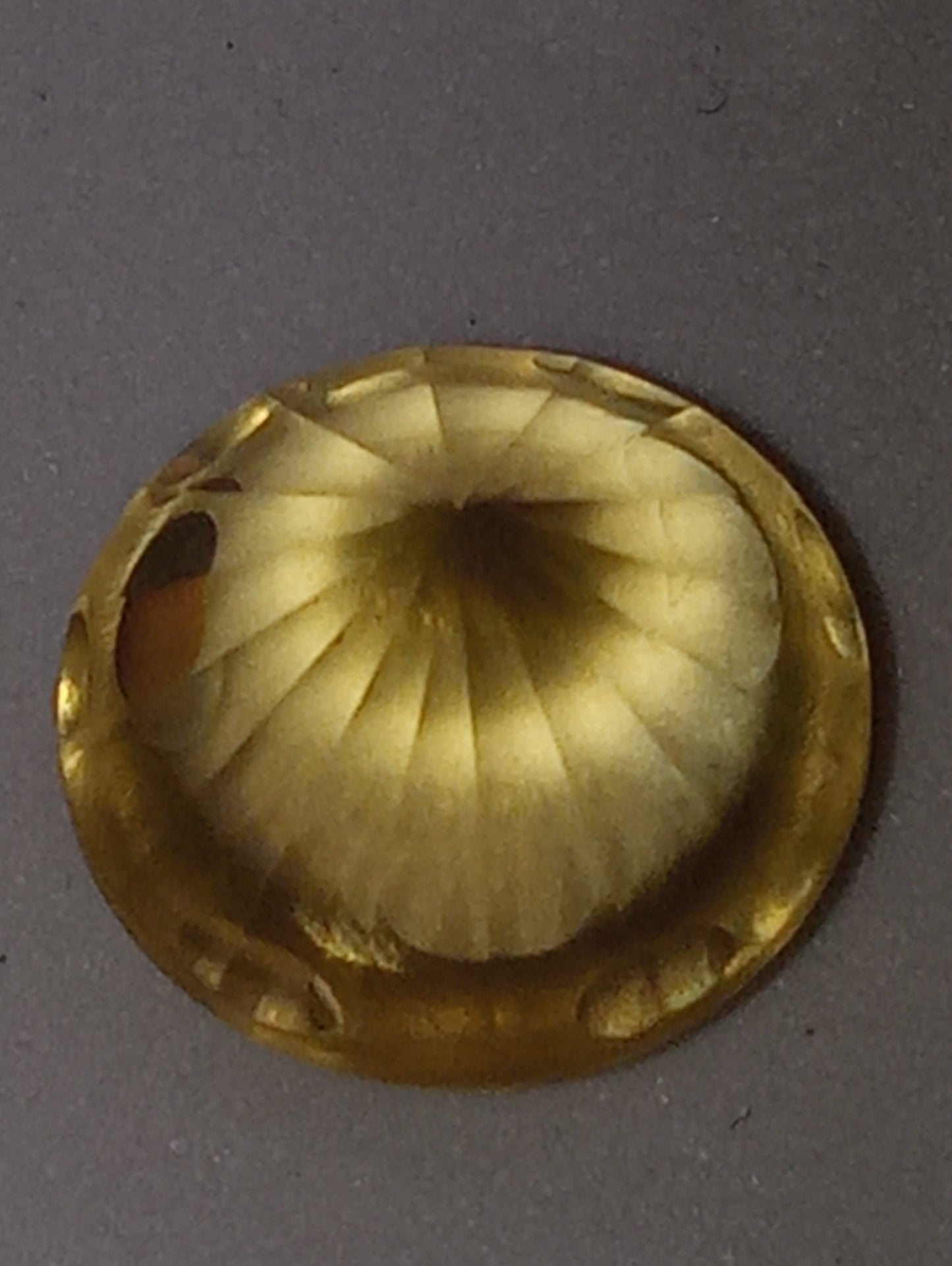 citrine gemstone yellow dalmation cut 10mm round