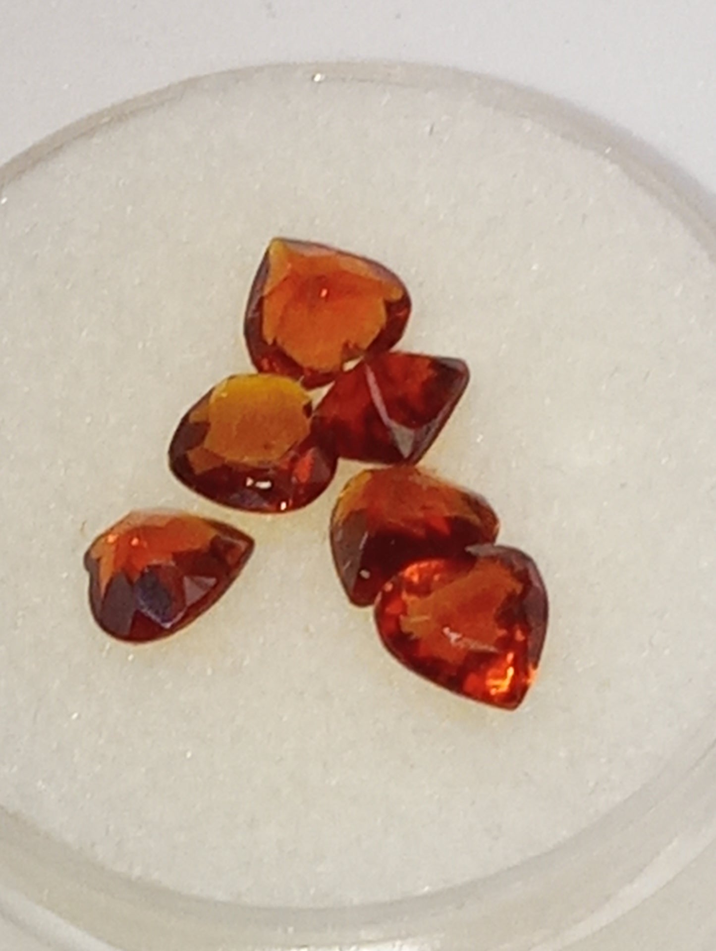 citrine Madera 5mm heart shapes