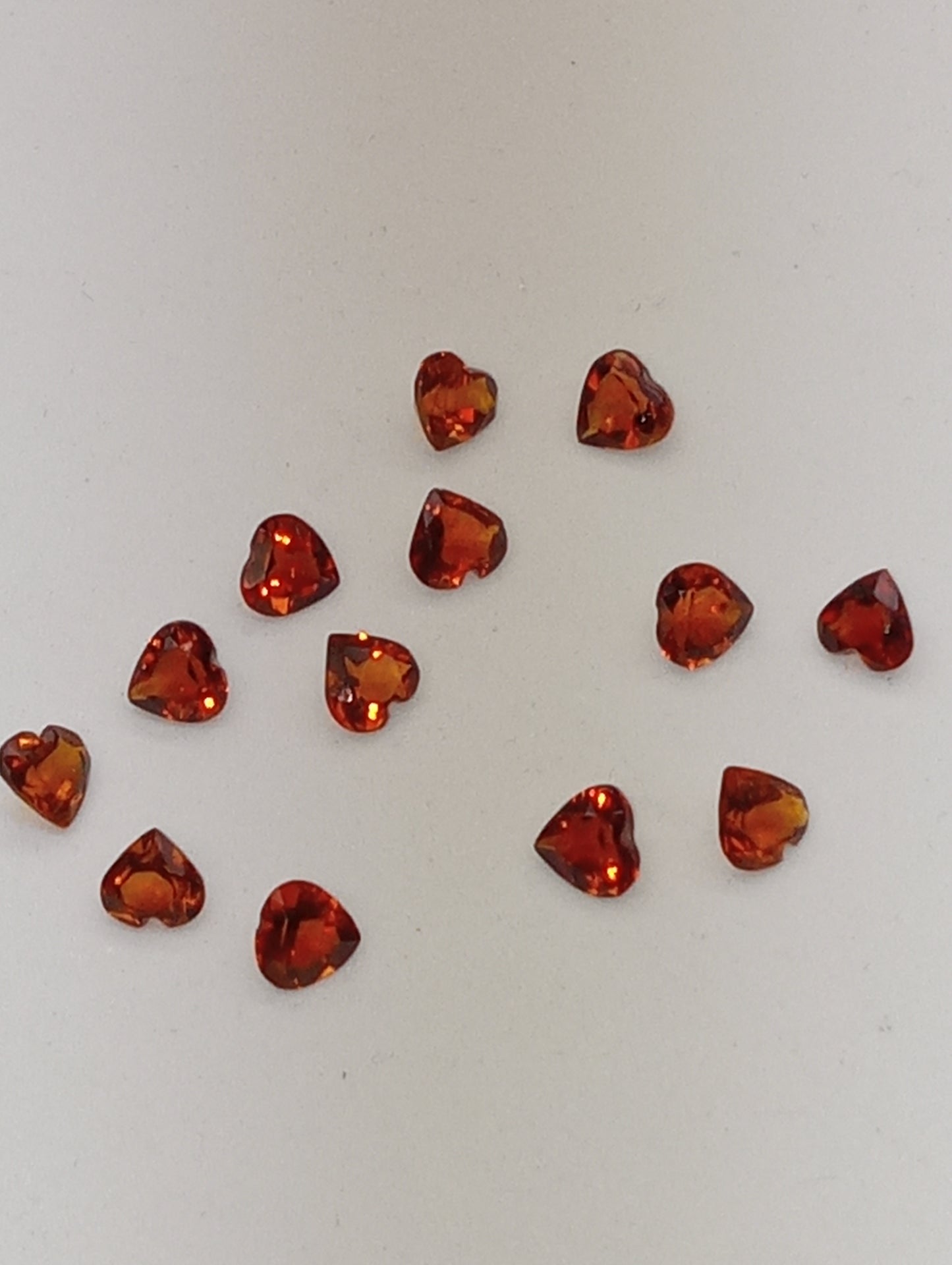 citrine Madera 5mm heart shapes