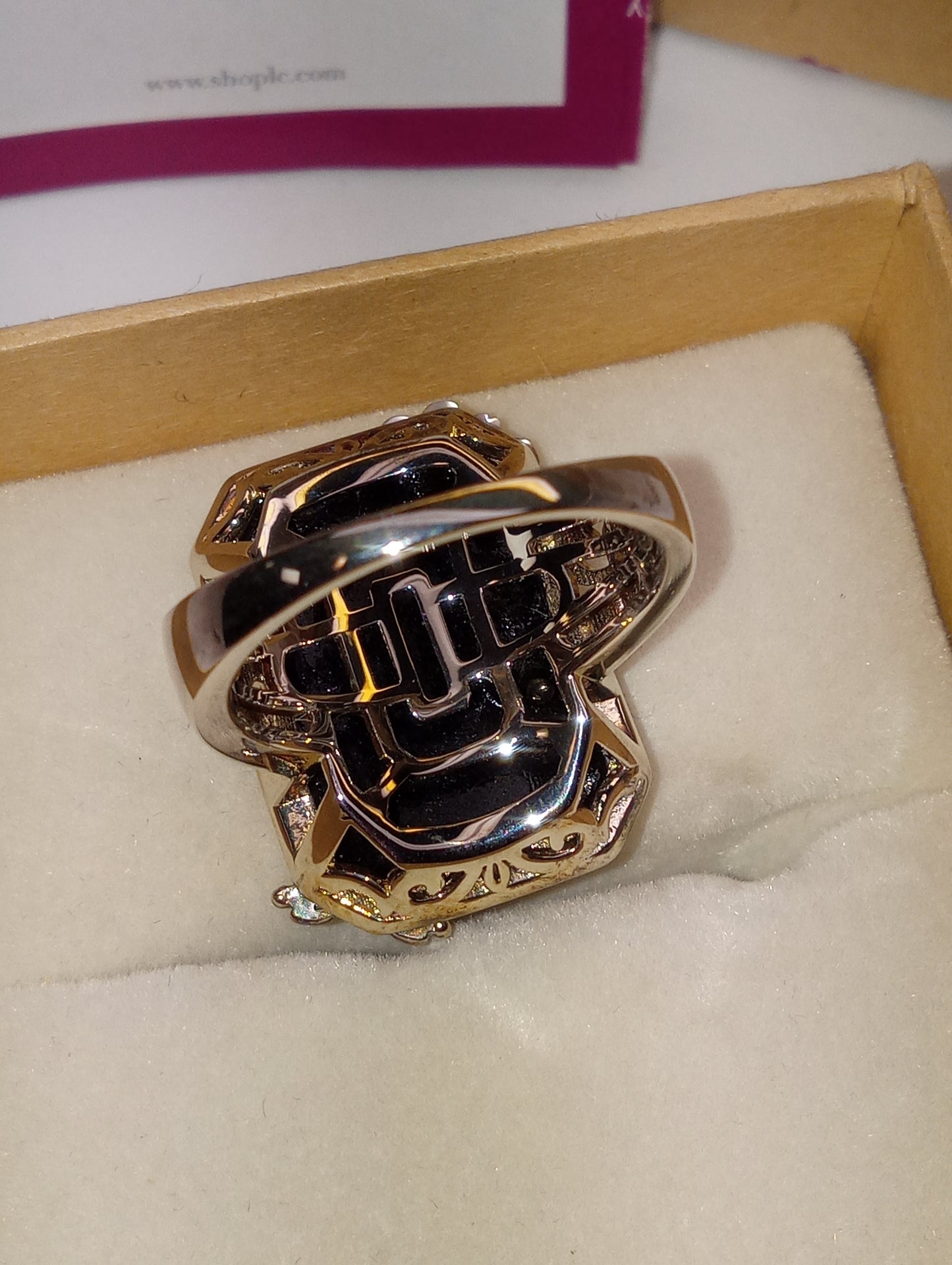ring Jardin Collection, yellow mother of pearl carved Rhodium over sterling silver