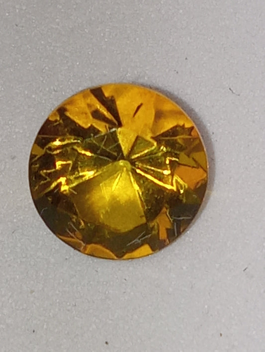 amber Baltic gemstone yellow 8mm round cut