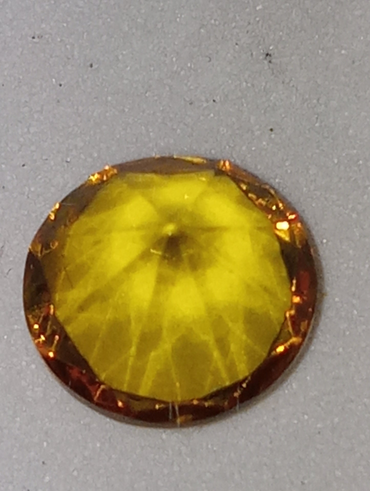 amber Baltic gemstone yellow 8mm round cut