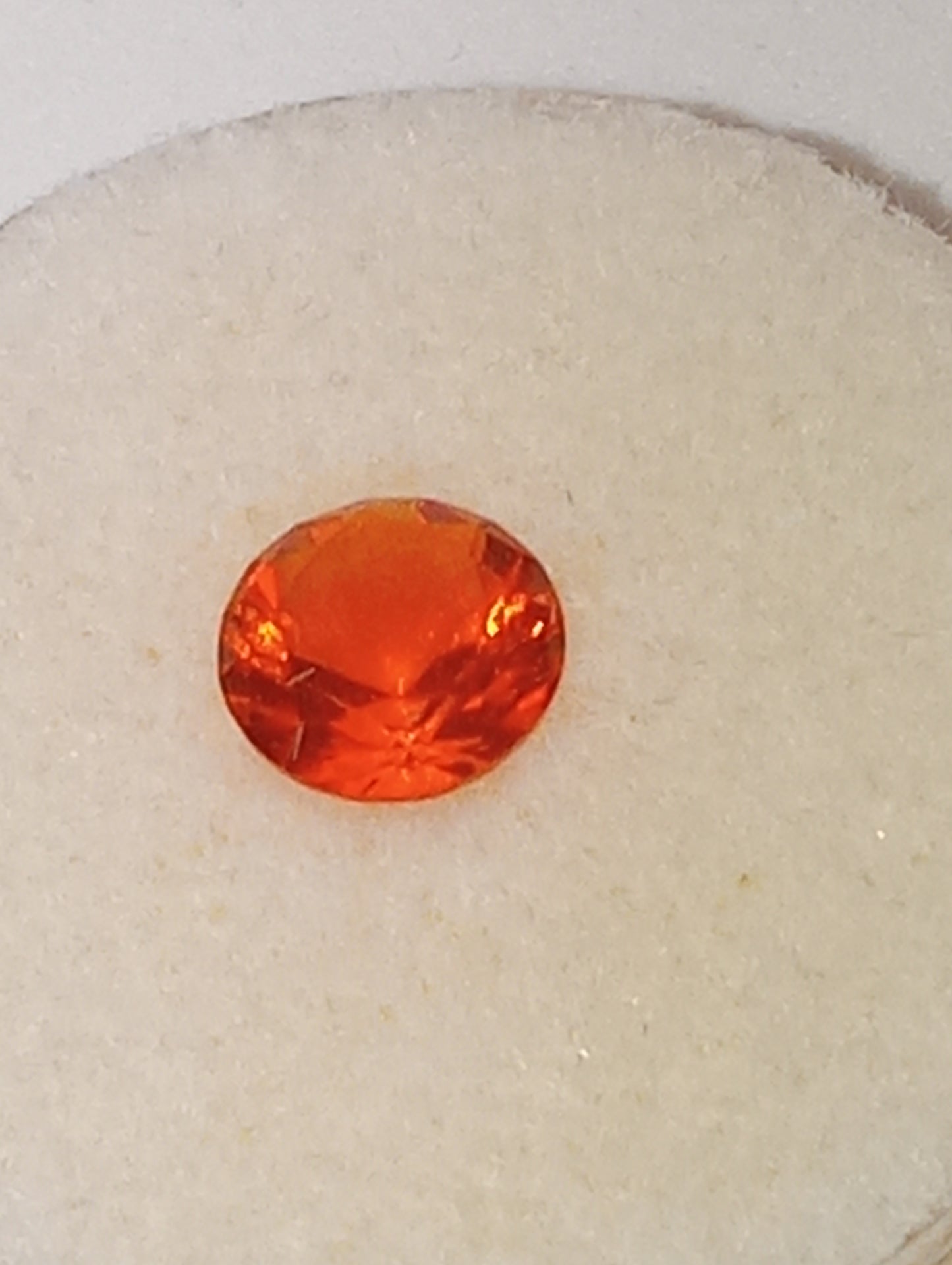 opal  gemstone Mexican fire orange 7mm round cut