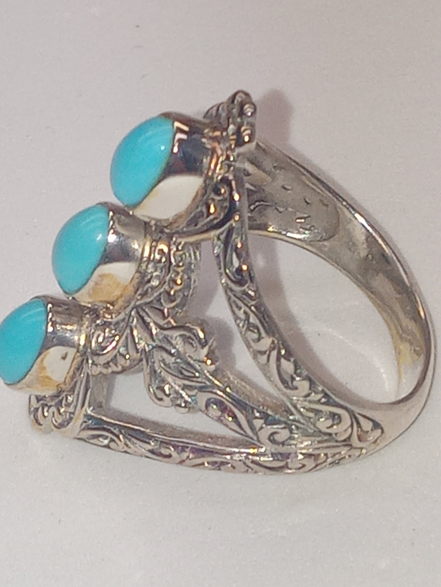 ring Bali Legacy Sleeping Beauty turquoise 3 stone in sterling silver