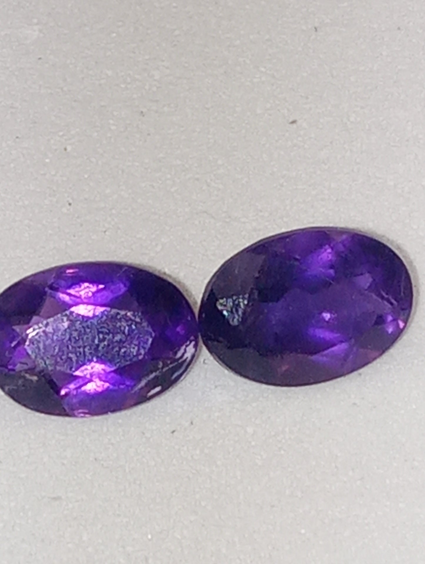 amethyst gemstone dark 7mmx5mm ovals 2 stones, 1.23ctw
