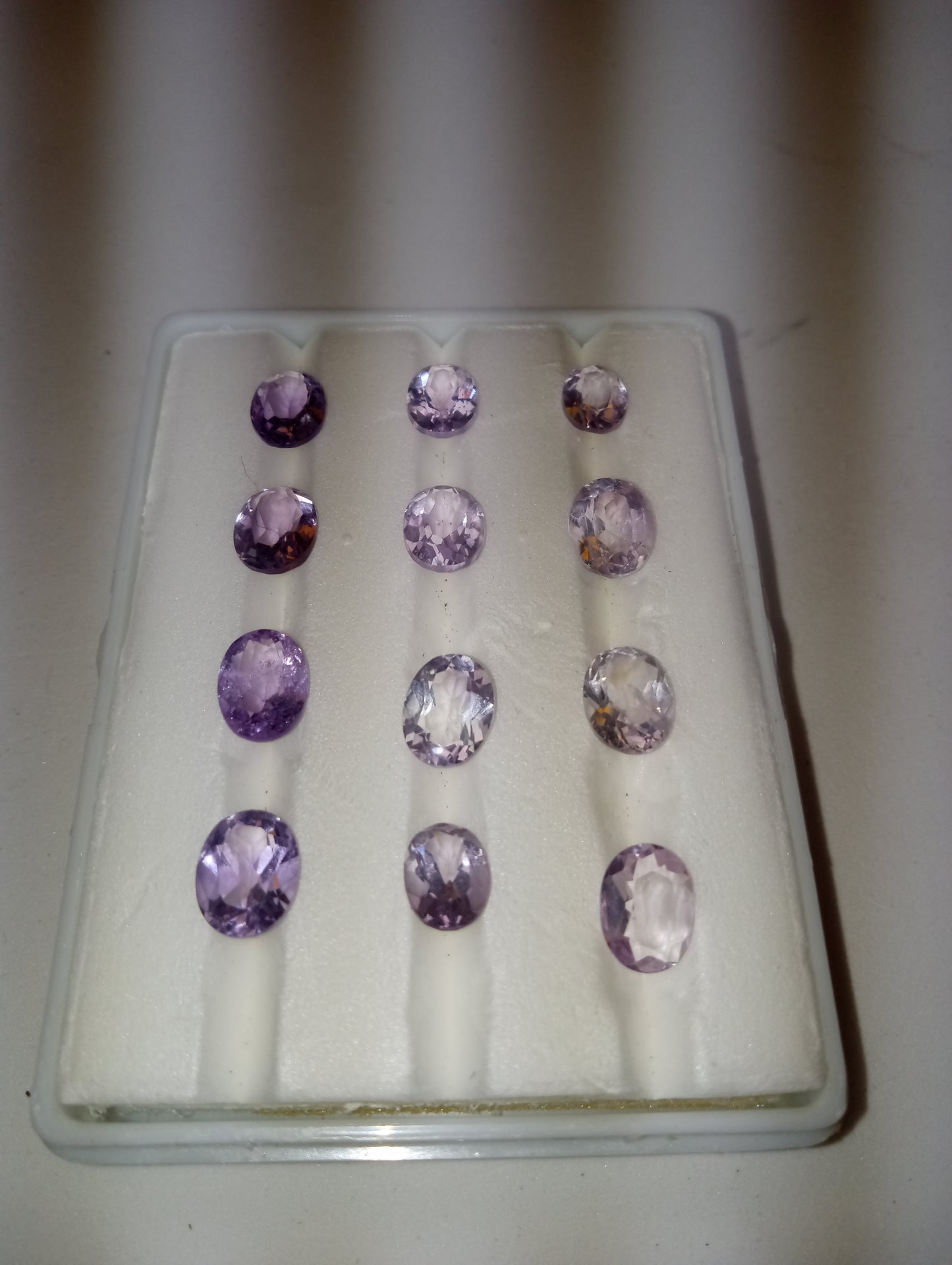 amethyst gemstones oval shape , 9mmx7mm, 12 stones