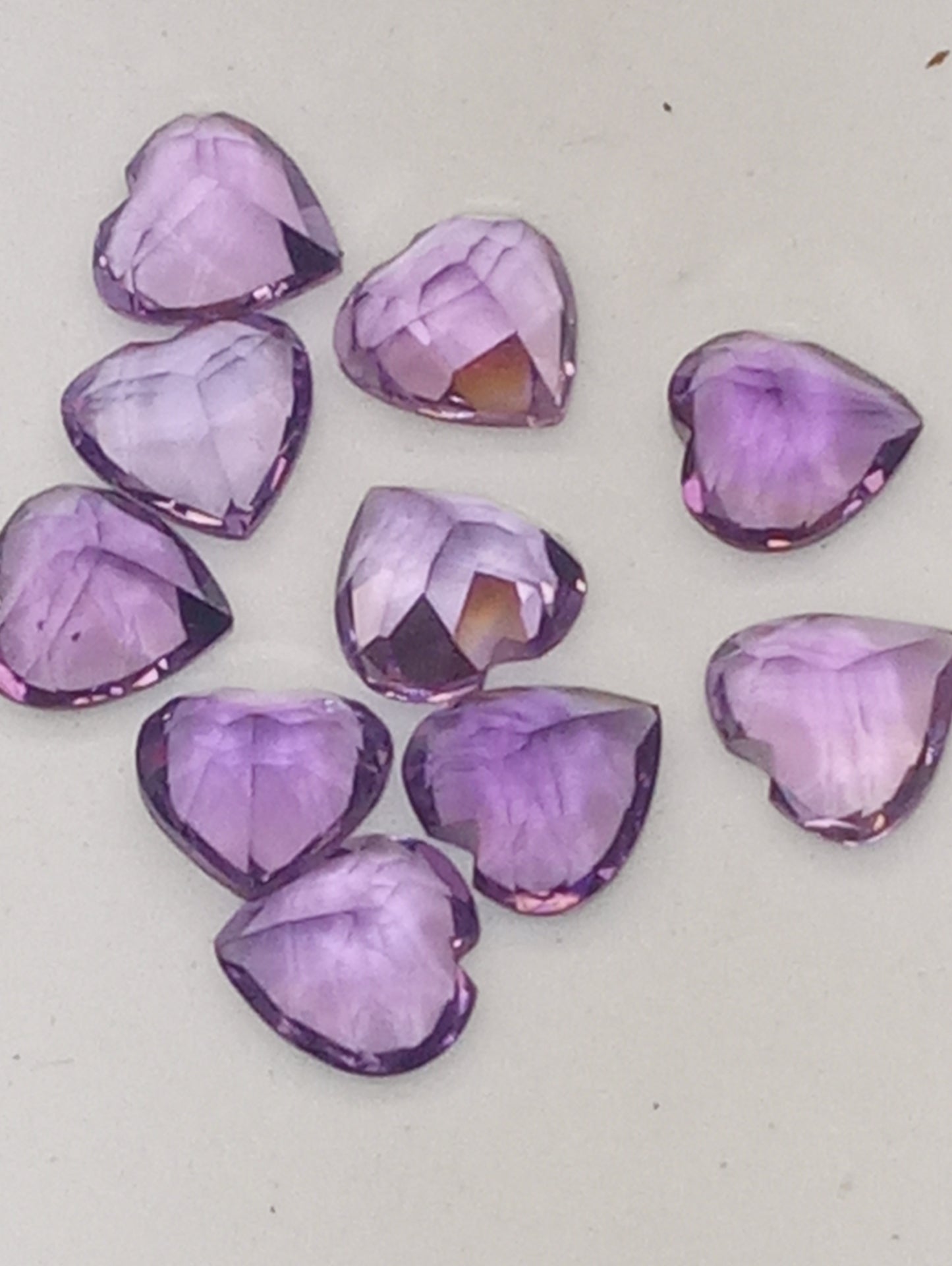amethyst gemstones heart shapes, 10 stones medium nice color