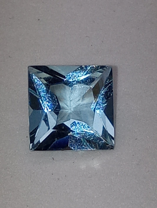 aquamarine gemstone princess cut 8mm