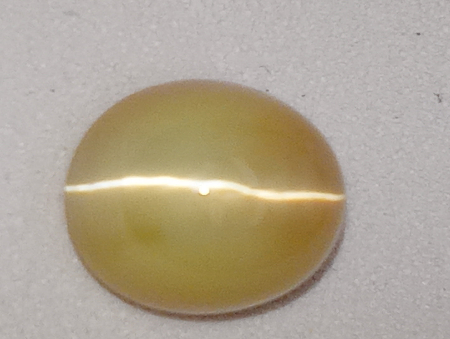opal gemstone cats-eye oval