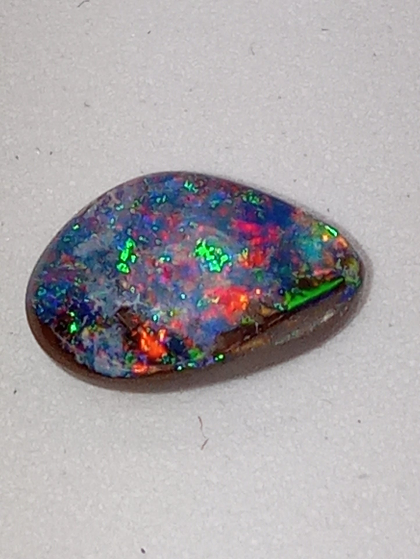 opal boulder Australian, 1.75ct